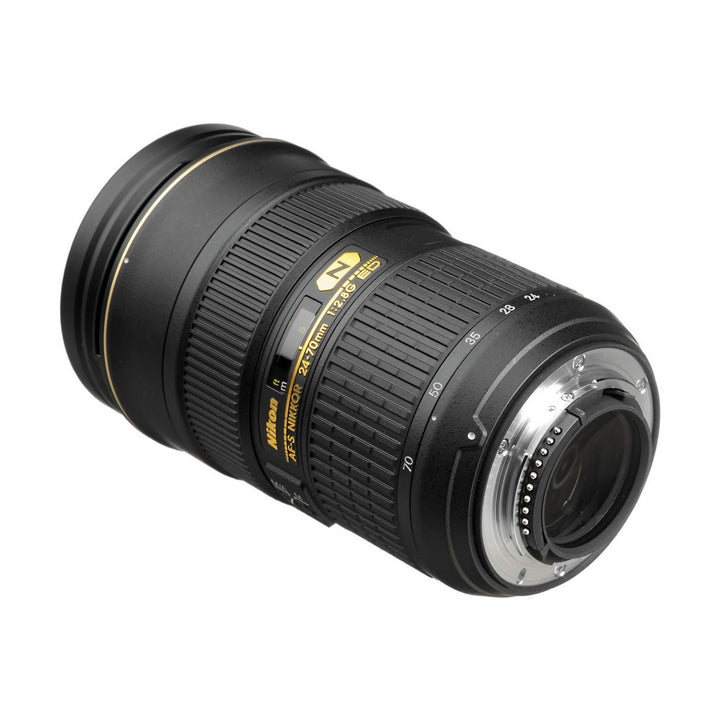 Nikon AF-S Nikkor 24-70mm f/2.8G ED Lens - back mount