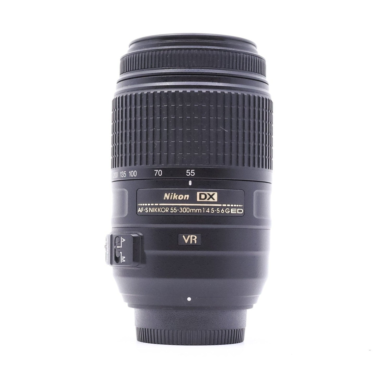 Nikon AF-S DX 55-300mm f/4.5-5.6G ED VR telephoto lens front view with focus ring and ClubCamera branding