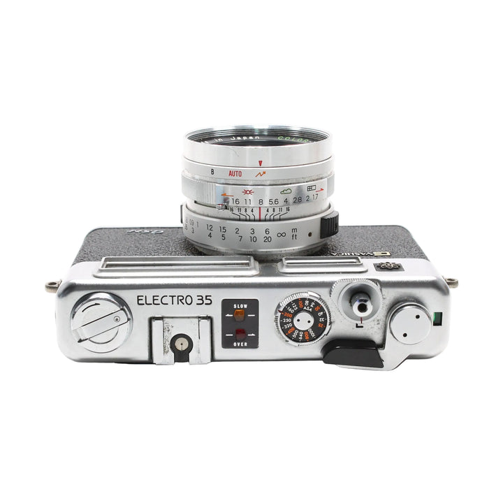 ClubCamera.com Yashica Electro 35 GSN silver vintage film camera with Yashinon DX lens and shutter speed dial