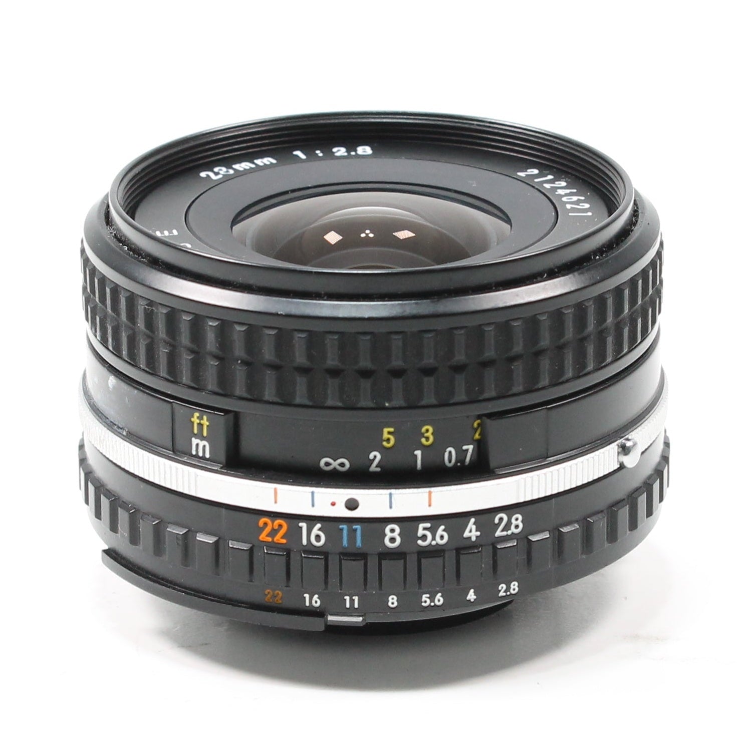 Nikon 28mm f/2.8 AI-S manual focus lens at ClubCamera.com showing engraved aperture scale and textured black focus ring