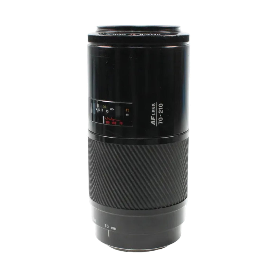 ClubCamera.com Minolta AF Zoom 70-210mm f/4 lens functional distance scale view