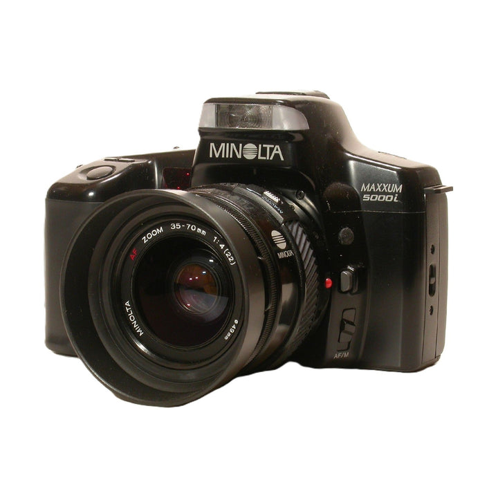 Black Minolta Maxxum 5000i SLR film camera with AF zoom lens at ClubCamera.com