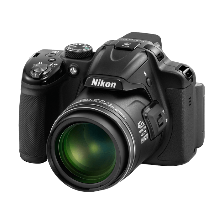 ClubCamera.com black Nikon COOLPIX P520 superzoom camera angled shot revealing textured grip
