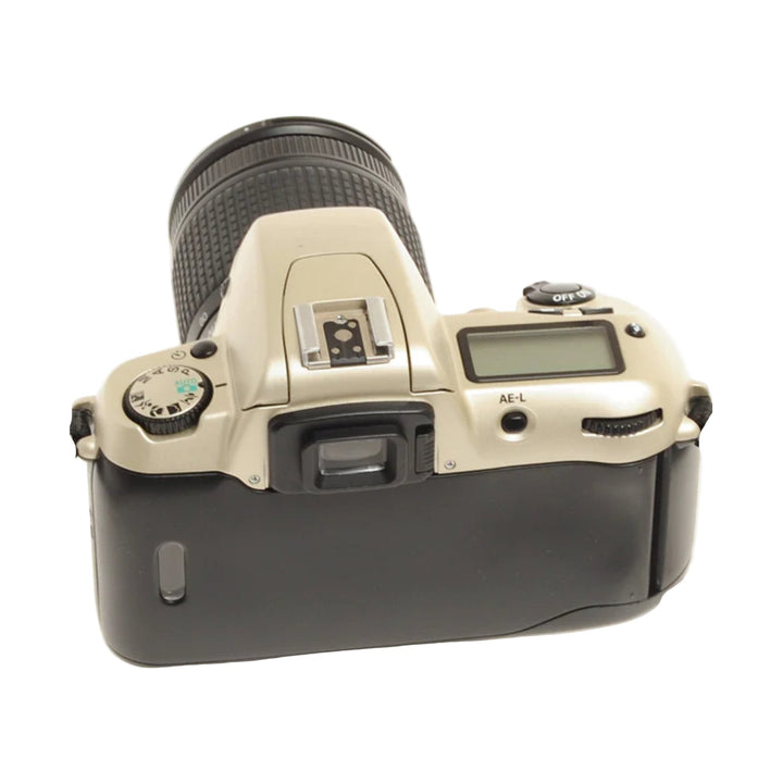 Nikon N60 rear view hot shoe AE-L button and control layout at ClubCamera.com