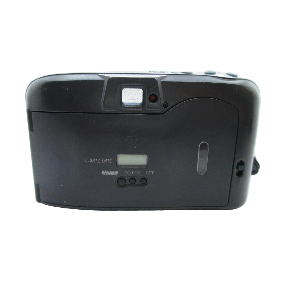 ClubCamera.com rear black Nikon One Touch Zoom 70 AF displaying quartz date window and control buttons