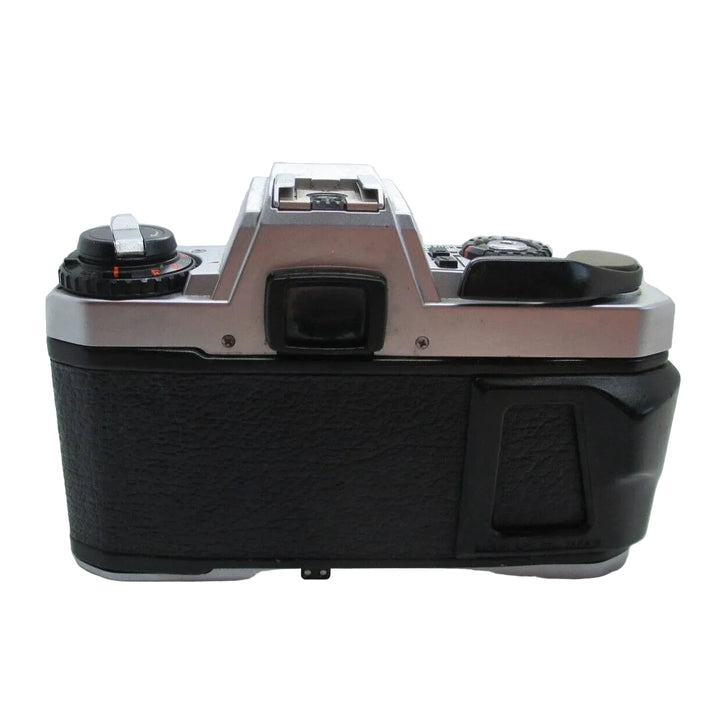 ClubCamera.com rear view of Pentax Program Plus 35mm SLR highlighting textured leatherette handgrip and viewfinder eyepiece
