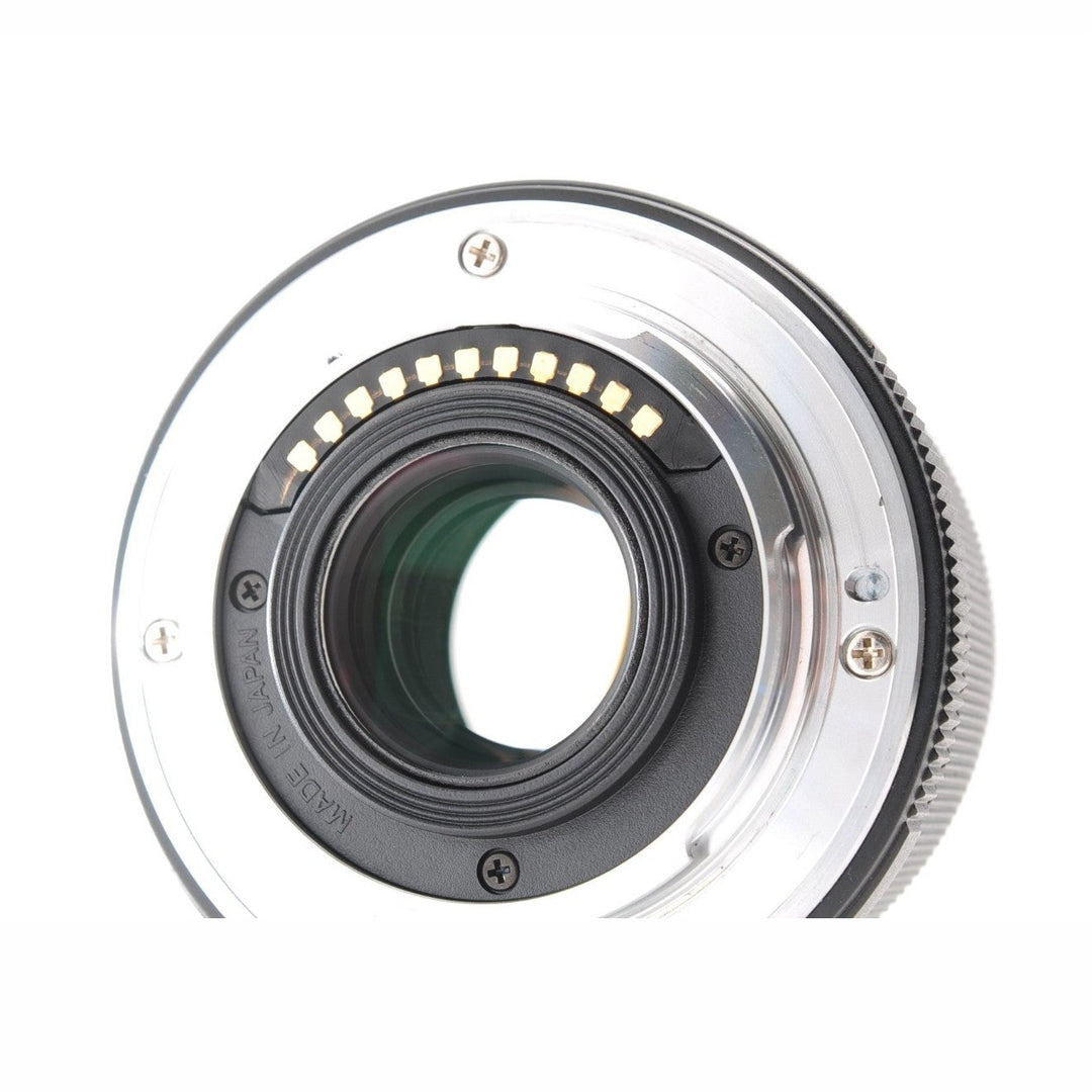Olympus M.Zuiko Digital 25mm f/1.8 Lens (Black) - back (mount)